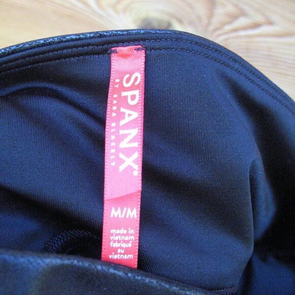 SPANX Black Faux Leather Stripe Leggings M - Picture 8 of 8